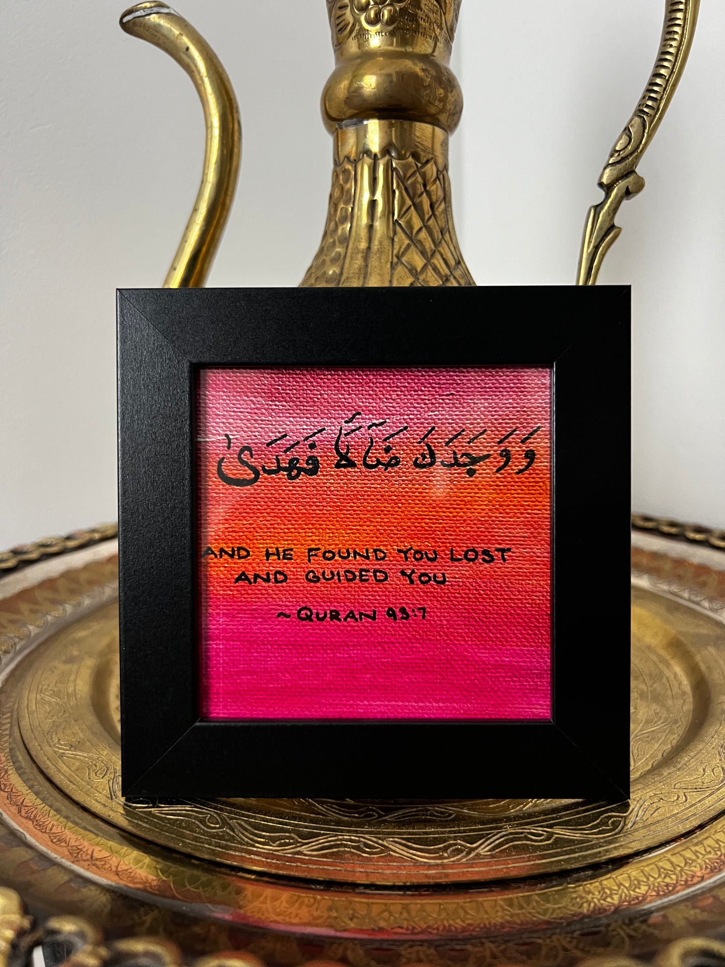 "Lost & guided" Pink Print